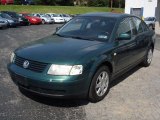 1999 Royal Green Pearl Volkswagen Passat GLX V6 Sedan #10935961