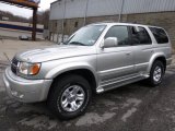 2002 Toyota 4Runner Limited 4x4 Front 3/4 View