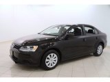 2013 Volkswagen Jetta S Sedan Front 3/4 View