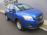 2016 Chevrolet Trax LS AWD Front 3/4 View