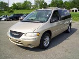 2000 Champagne Pearl Chrysler Town & Country Limited #10930073