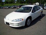 2001 Stone White Dodge Intrepid SE #10930076