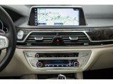 2016 BMW 7 Series 740i Sedan Controls