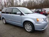 Crystal Blue Pearl Chrysler Town & Country in 2016