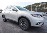 2016 Nissan Rogue SL Front 3/4 View