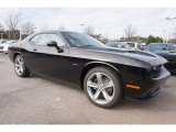 2016 Dodge Challenger R/T Front 3/4 View