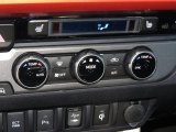 2016 Toyota Tacoma TRD Sport Access Cab 4x4 Controls