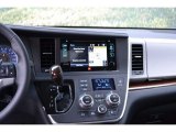 2016 Toyota Sienna Limited Premium AWD Controls