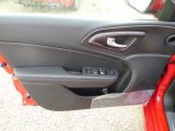 2016 Chrysler 200 S AWD Door Panel