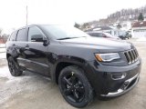 2016 Jeep Grand Cherokee Overland Front 3/4 View