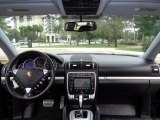 2006 Porsche Cayenne S Dashboard