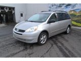 2004 Toyota Sienna LE AWD Front 3/4 View