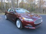 2016 Ford Fusion Hybrid S Front 3/4 View