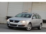 Reflex Silver Metallic Volkswagen Passat in 2007