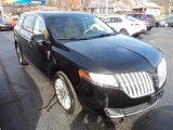 2010 Lincoln MKT AWD Front 3/4 View