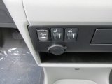 2016 Toyota Sienna XLE Controls