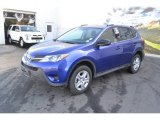 2015 Toyota RAV4 LE Front 3/4 View