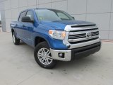2016 Toyota Tundra SR5 CrewMax Front 3/4 View