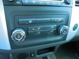 2016 Nissan Frontier SV King Cab Controls