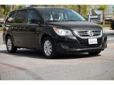 2012 Nocturne Black Metallic Volkswagen Routan SE #111462113