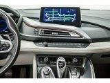 2016 BMW i8  Controls