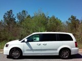 Bright White Chrysler Town & Country in 2016