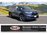 2016 Shoreline Blue Pearl Toyota Highlander XLE #112259763