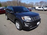 2016 Magnetic Metallic Ford Explorer XLT 4WD #112369542