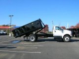 2007 Oxford White Ford F750 Super Duty XLT Chassis Regular Cab Dump Truck #11212678