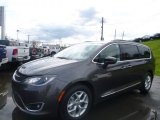 2017 Granite Crystal Metallic Chrysler Pacifica Touring L #112550916