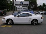 2004 Oxford White Ford Mustang V6 Coupe #11250778