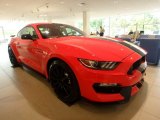 2016 Ford Mustang Shelby GT350 Front 3/4 View