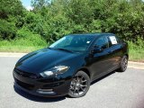 2016 Dodge Dart SE Front 3/4 View