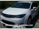 2017 Bright White Chrysler Pacifica Touring L Plus #113590117