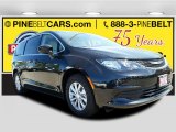 2017 Brilliant Black Crystal Pearl Chrysler Pacifica Touring #113670075
