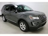 2016 Ford Explorer XLT 4WD Front 3/4 View