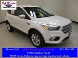 2017 White Platinum Ford Escape SE #114078847