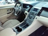 2016 Ford Taurus SE Dashboard