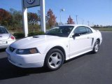 2002 Oxford White Ford Mustang V6 Coupe #1141308