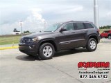 Granite Crystal Metallic Jeep Grand Cherokee in 2016