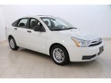 2010 Ford Focus SE Sedan Front 3/4 View