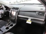 2017 Toyota Camry XSE Dashboard