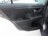 2017 Toyota Camry SE Door Panel