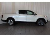 2017 Honda Ridgeline RTL-T Exterior