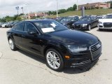 2017 Audi A7 3.0 TFSI Premium Plus quattro Front 3/4 View