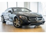 2016 Mercedes-Benz S 63 AMG 4Matic Coupe Front 3/4 View
