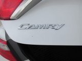 2017 Toyota Camry SE Marks and Logos