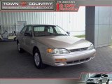 1995 Cashmere Beige Metallic Toyota Camry DX Sedan #11506206
