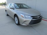 2017 Creme Brulee Mica Toyota Camry LE #115230577