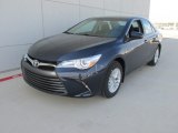 2017 Toyota Camry LE Front 3/4 View